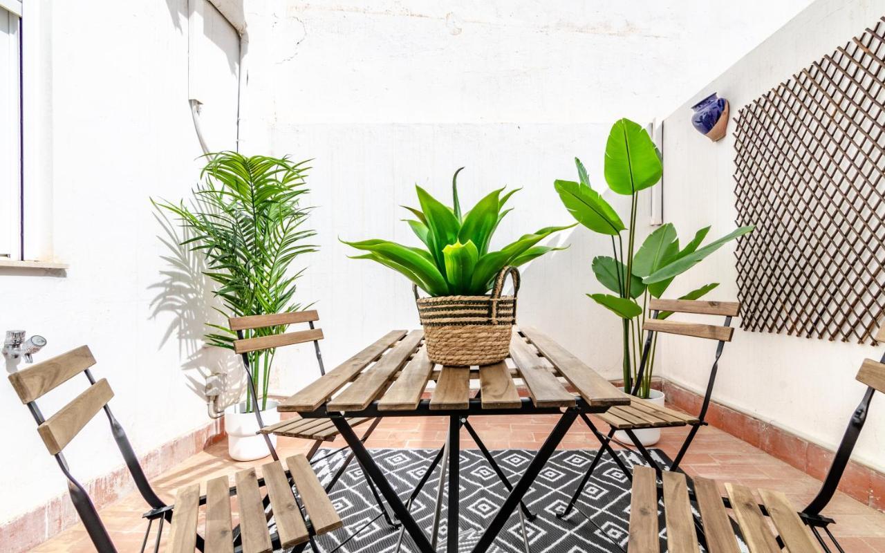 Wintowinrentals Your Home Steps From The Center Màlaga Exteriér fotografie