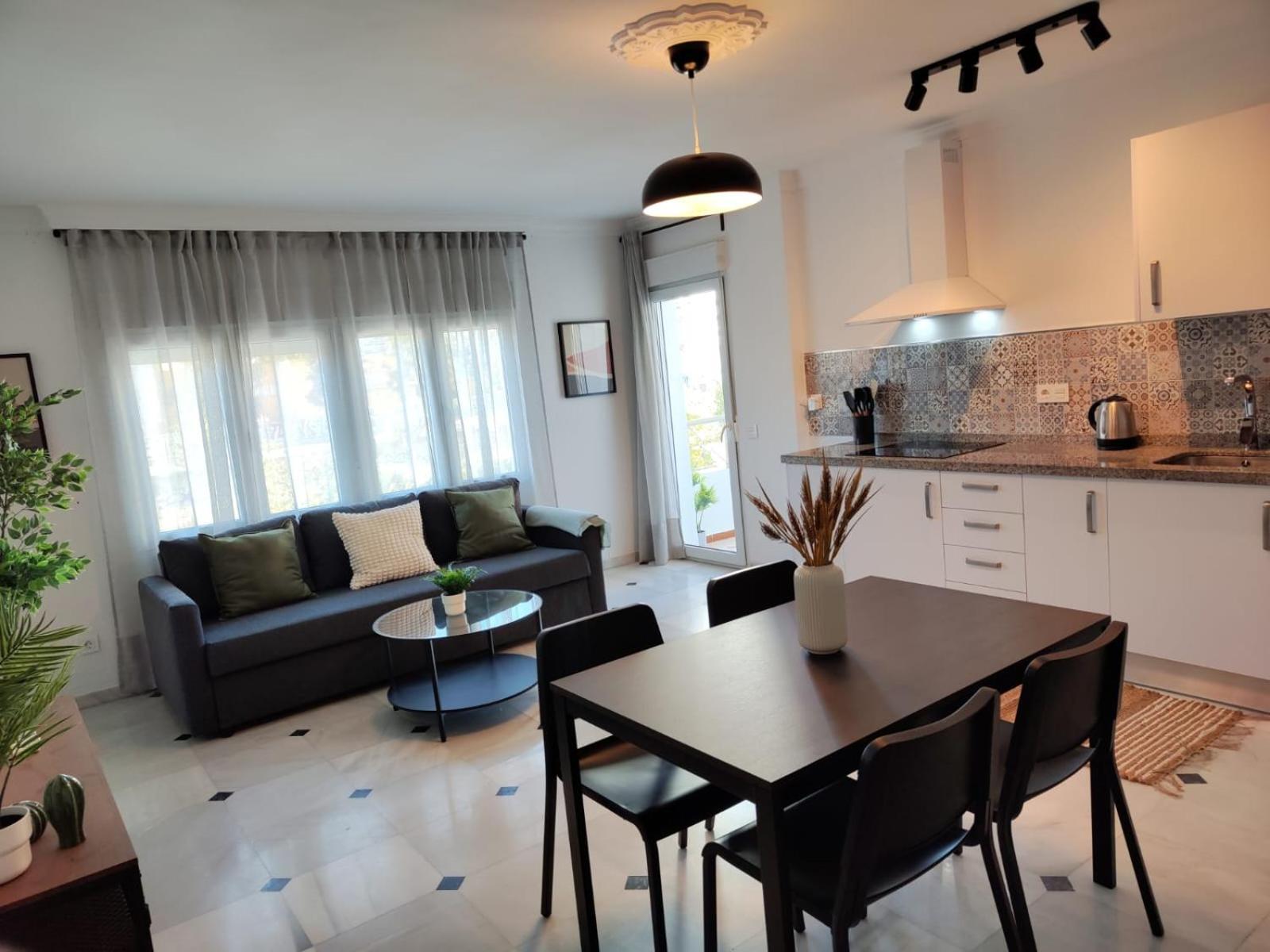 Wintowinrentals Your Home Steps From The Center Màlaga Exteriér fotografie