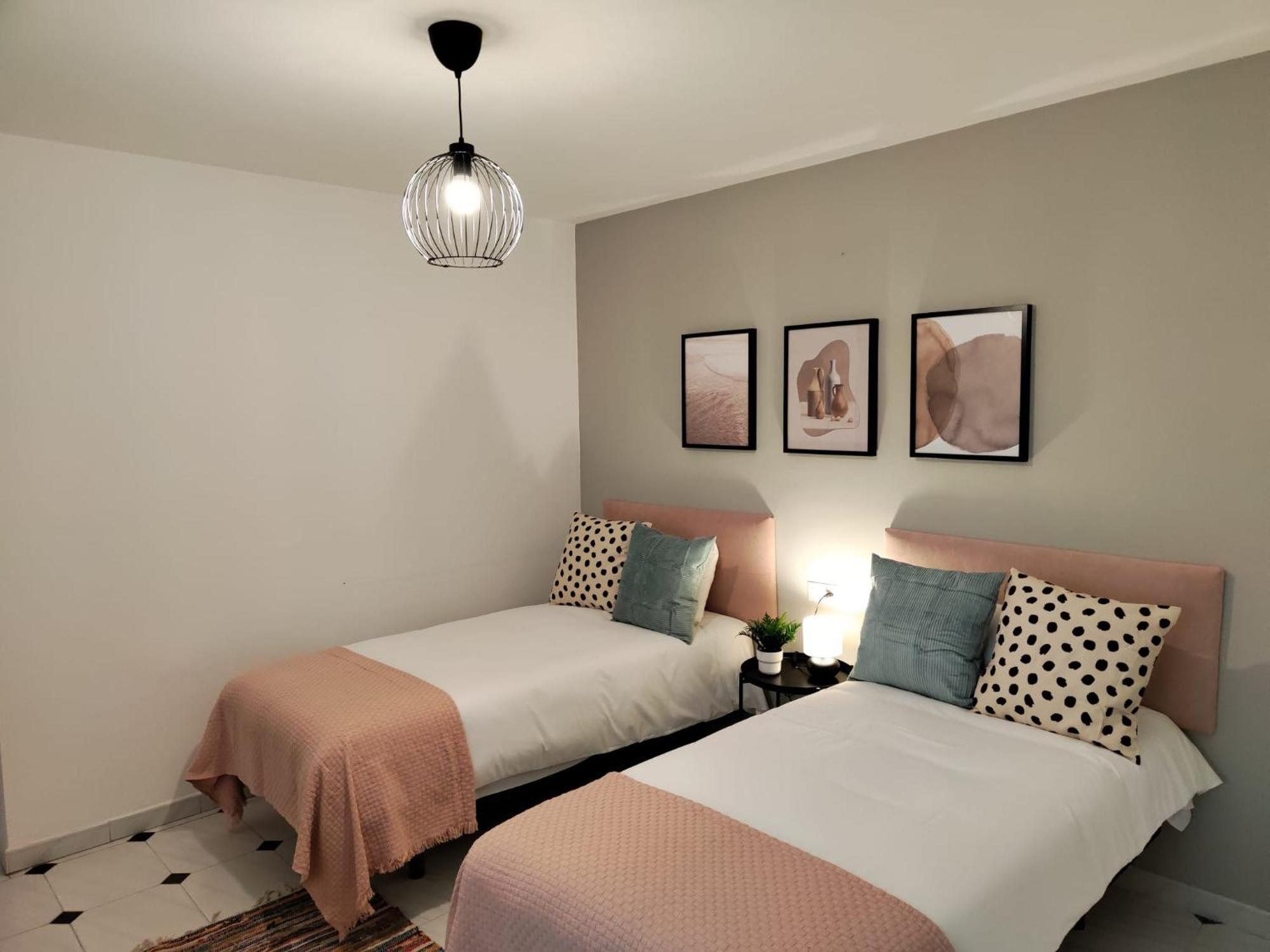 Wintowinrentals Your Home Steps From The Center Màlaga Exteriér fotografie
